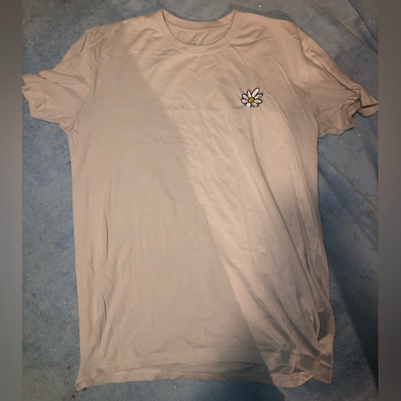 Flower Tahirt - Picture 1 of 2